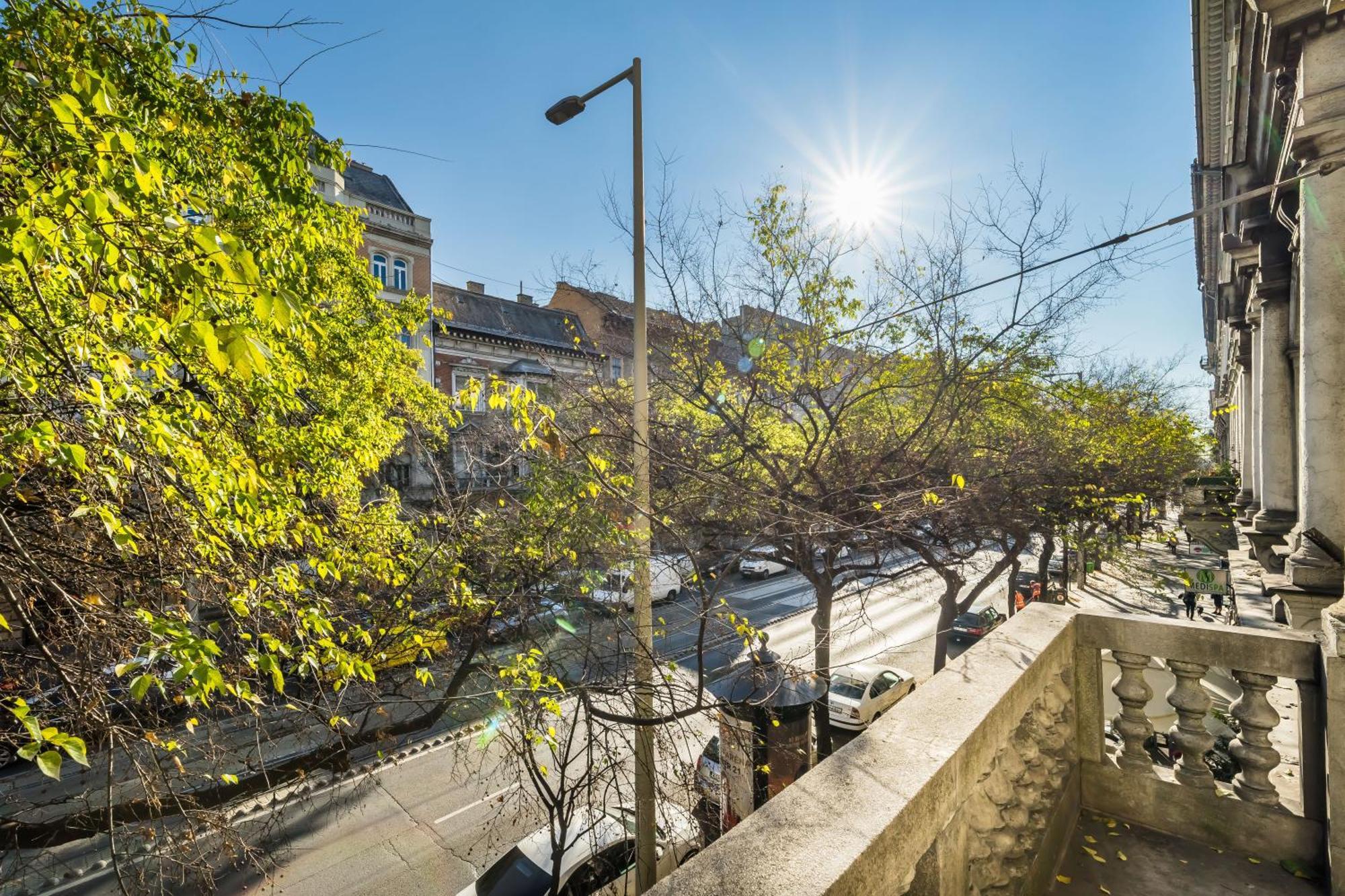 Grand Avenue Apartment Budapest Exterior photo